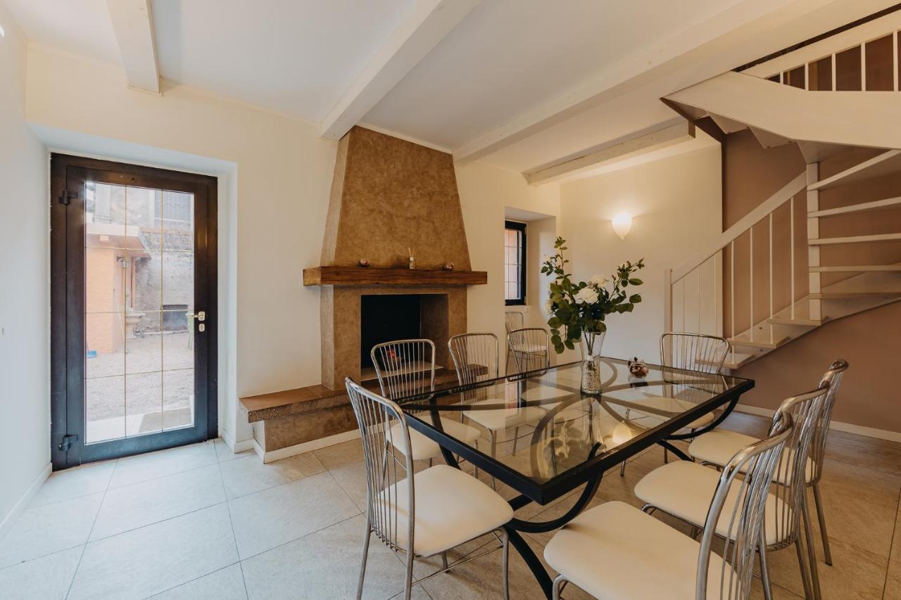 Le Due Dame Hotel Manerba del Garda Bagian luar foto