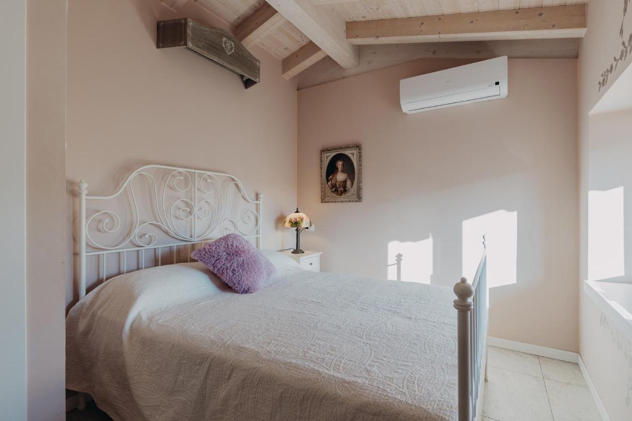 Le Due Dame Hotel Manerba del Garda Bagian luar foto