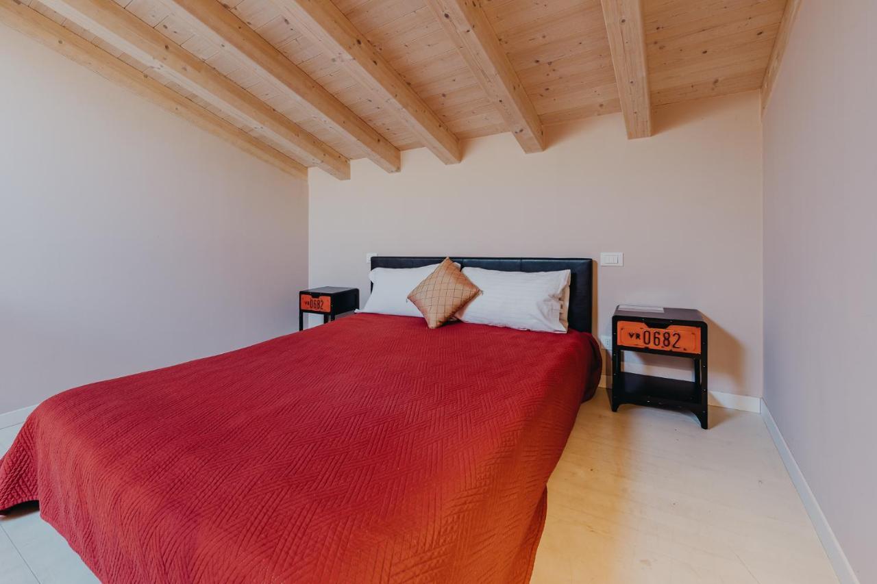 Le Due Dame Hotel Manerba del Garda Bagian luar foto